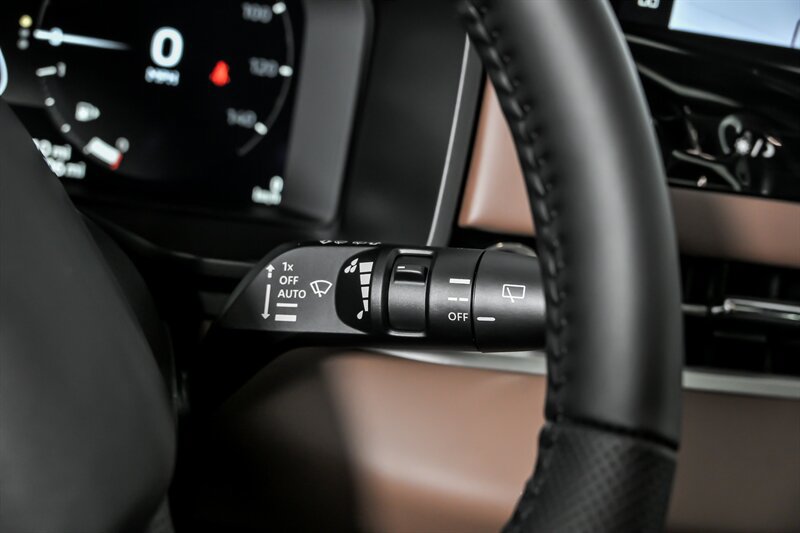 New 2026 Mitsubishi Outlander SEL FWD image 22