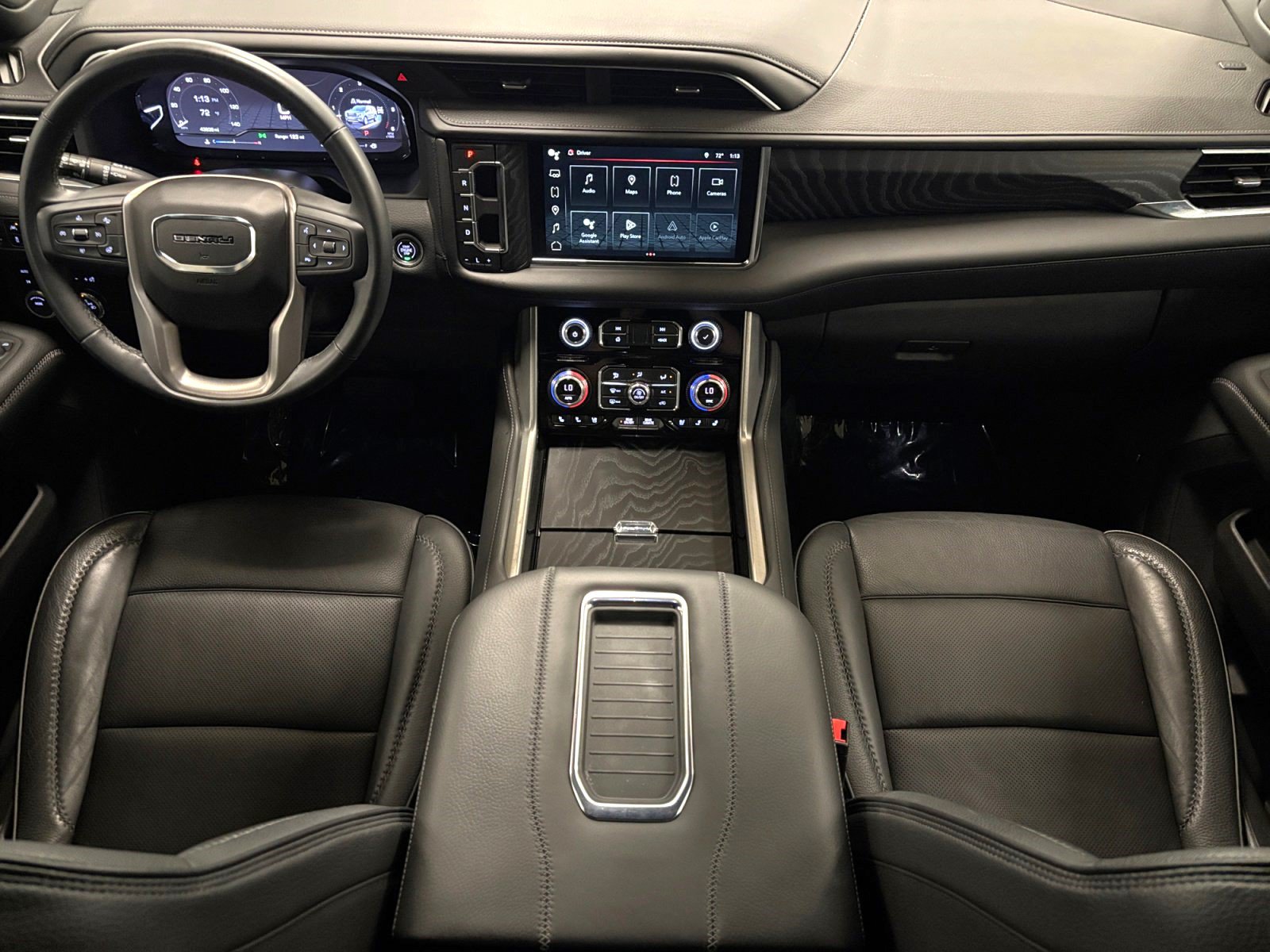 Used 2023 GMC Yukon Denali AWD/4WD image 14