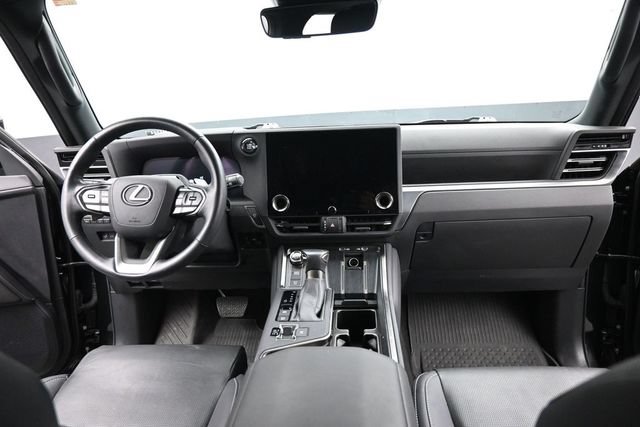 Used 2024 Lexus GX 550 w/ Accessory Package (Z1) AWD/4WD image 9