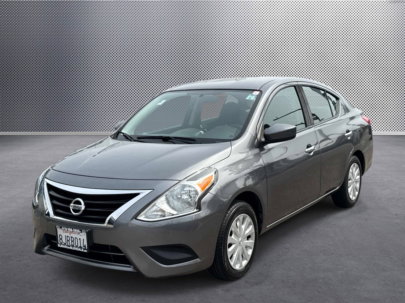 Used 2019 Nissan Versa SV FWD image 1