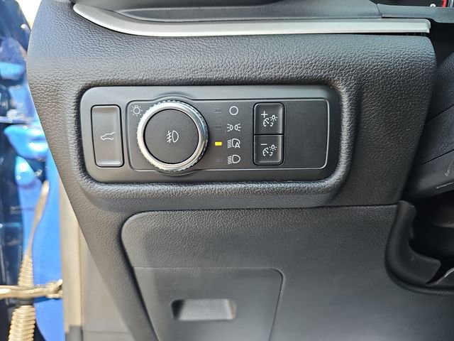 Used 2022 Ford Explorer XLT w/ Equipment Group 202A image 31