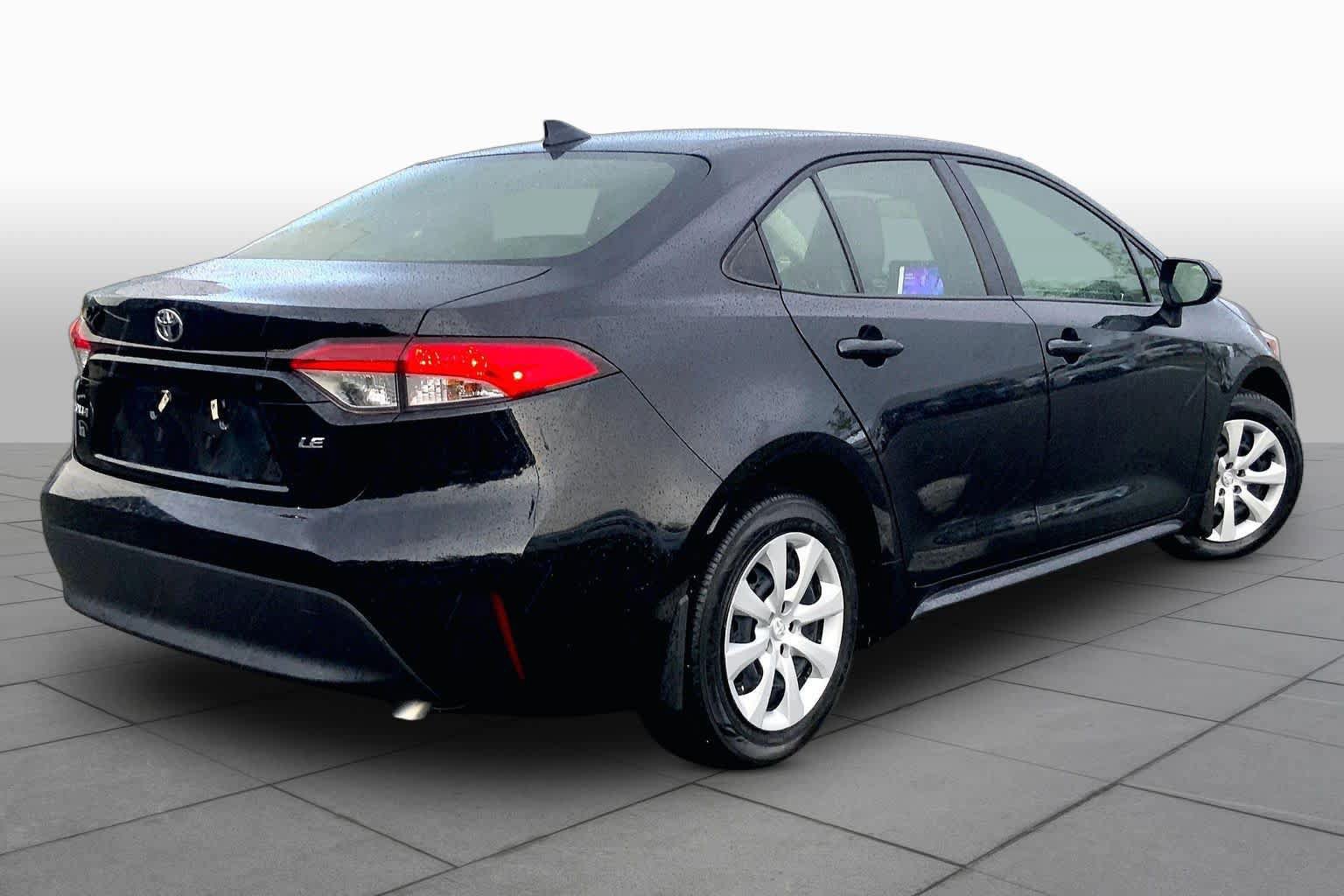 Certified 2023 Toyota Corolla LE FWD image 13