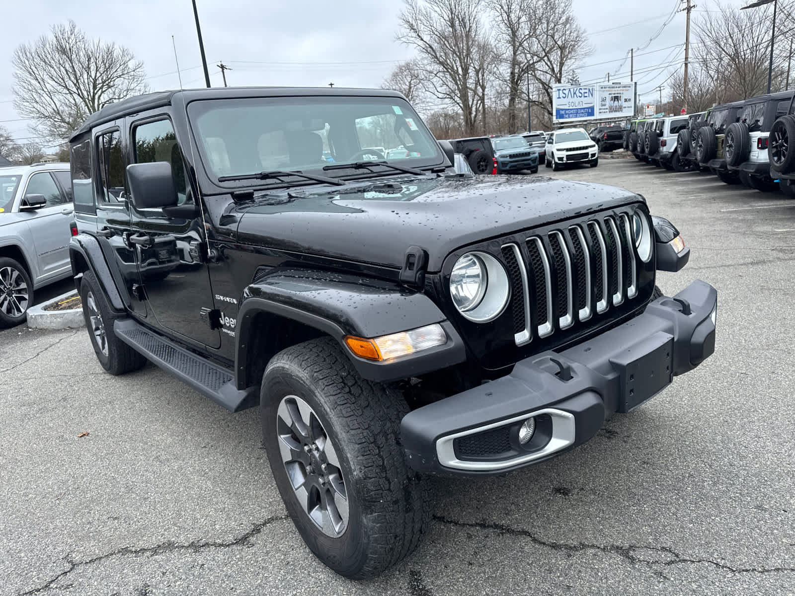 Used 2022 Jeep Wrangler Unlimited Sahara AWD/4WD image 7