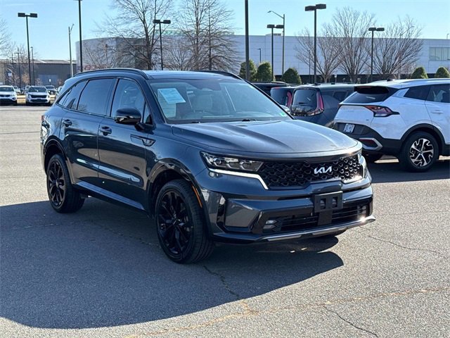 Certified 2022 Kia Sorento SX