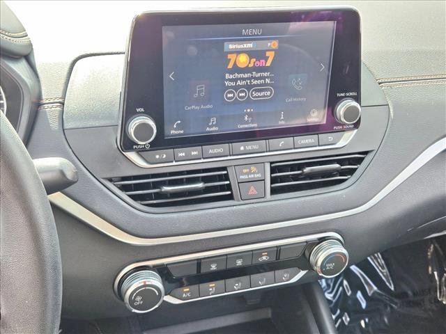 Used 2021 Nissan Altima 2.5 SR FWD image 14
