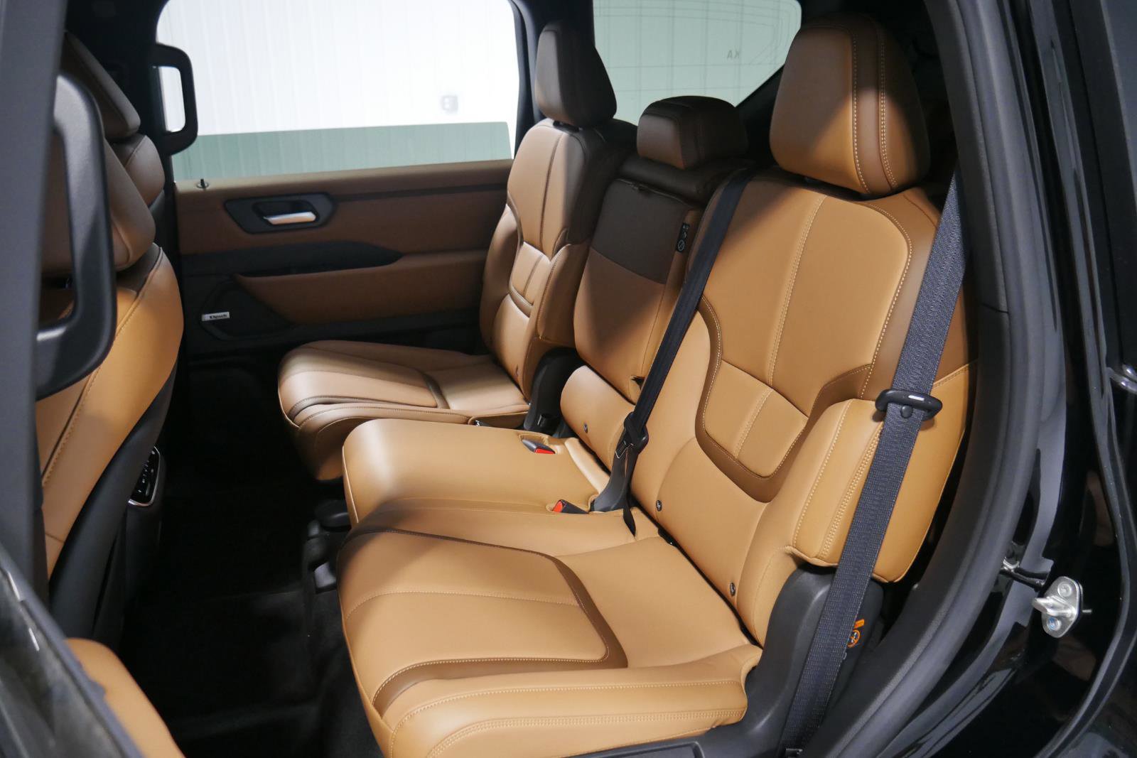 New 2026 Nissan Armada SL image 11