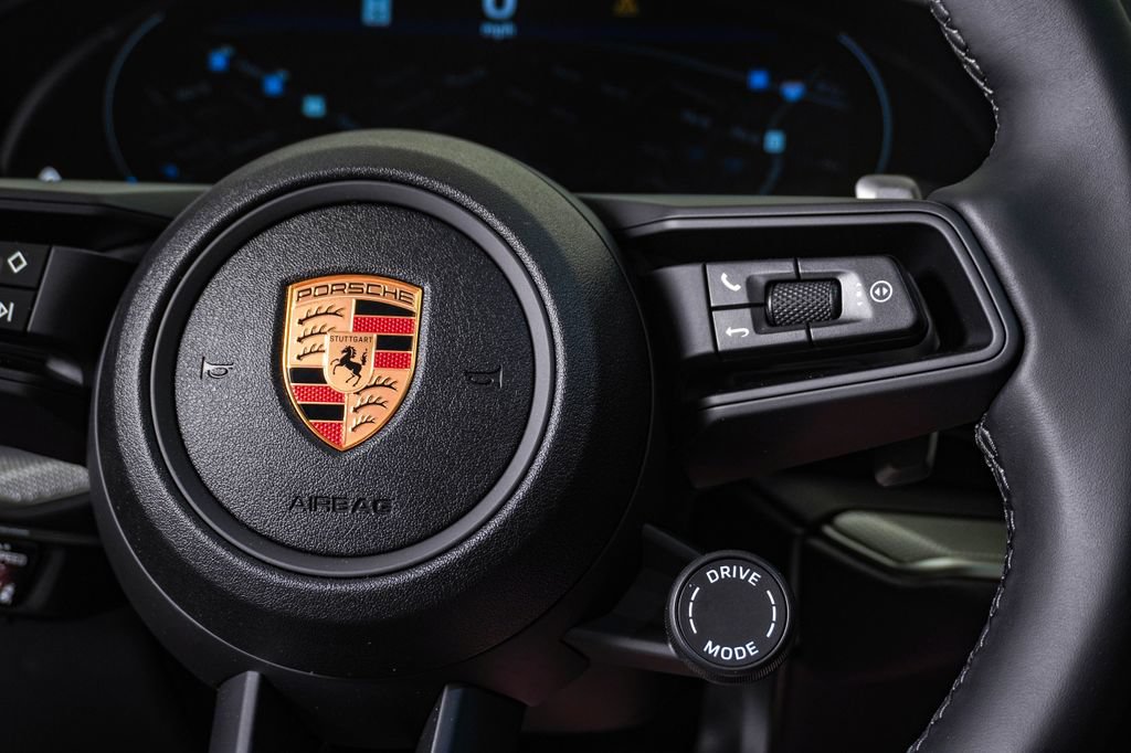 New 2026 Porsche Cayenne AWD/4WD image 19