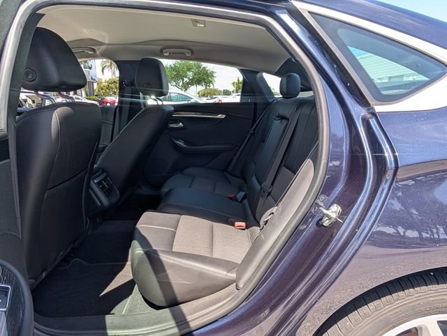 Used 2018 Chevrolet Impala LT FWD image 10