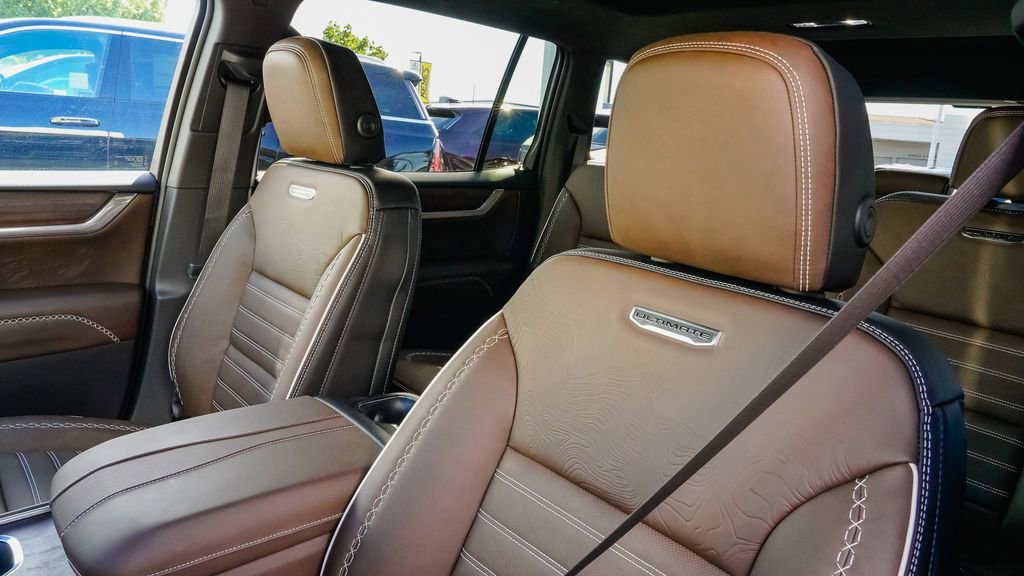 New 2026 GMC Acadia Denali Ultimate image 14