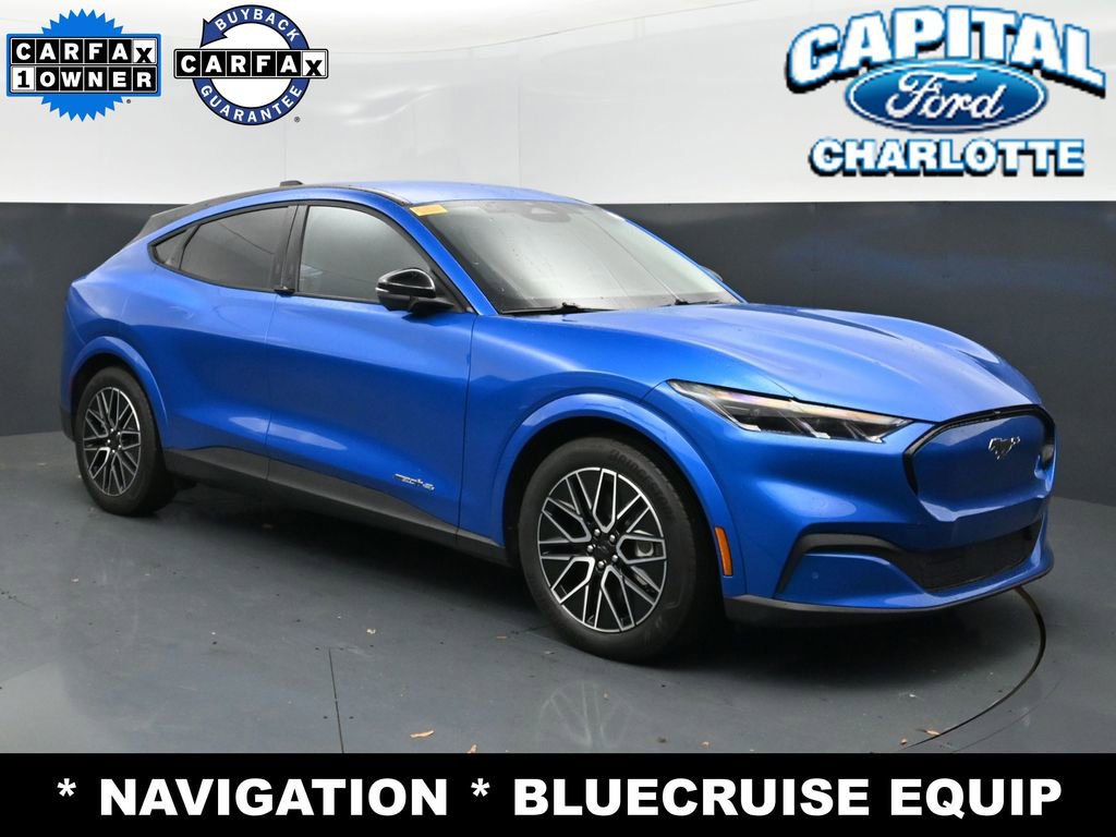 Used 2025 Ford Mustang Mach-E Premium image 3