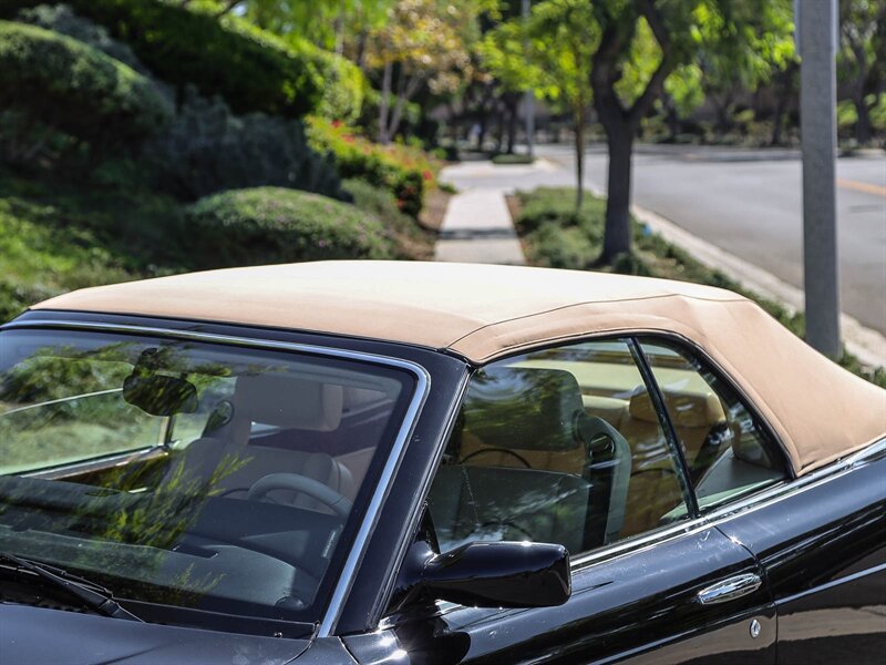 Used 2000 Rolls-Royce Corniche RWD image 53