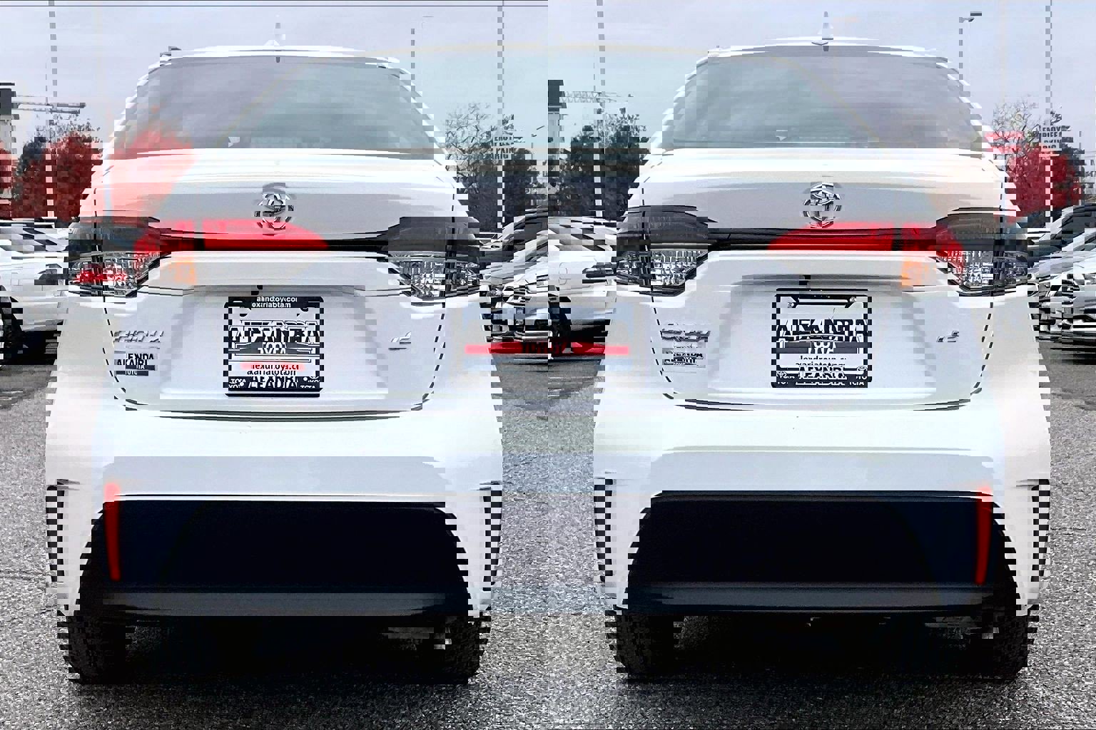 Used 2025 Toyota Corolla LE image 4