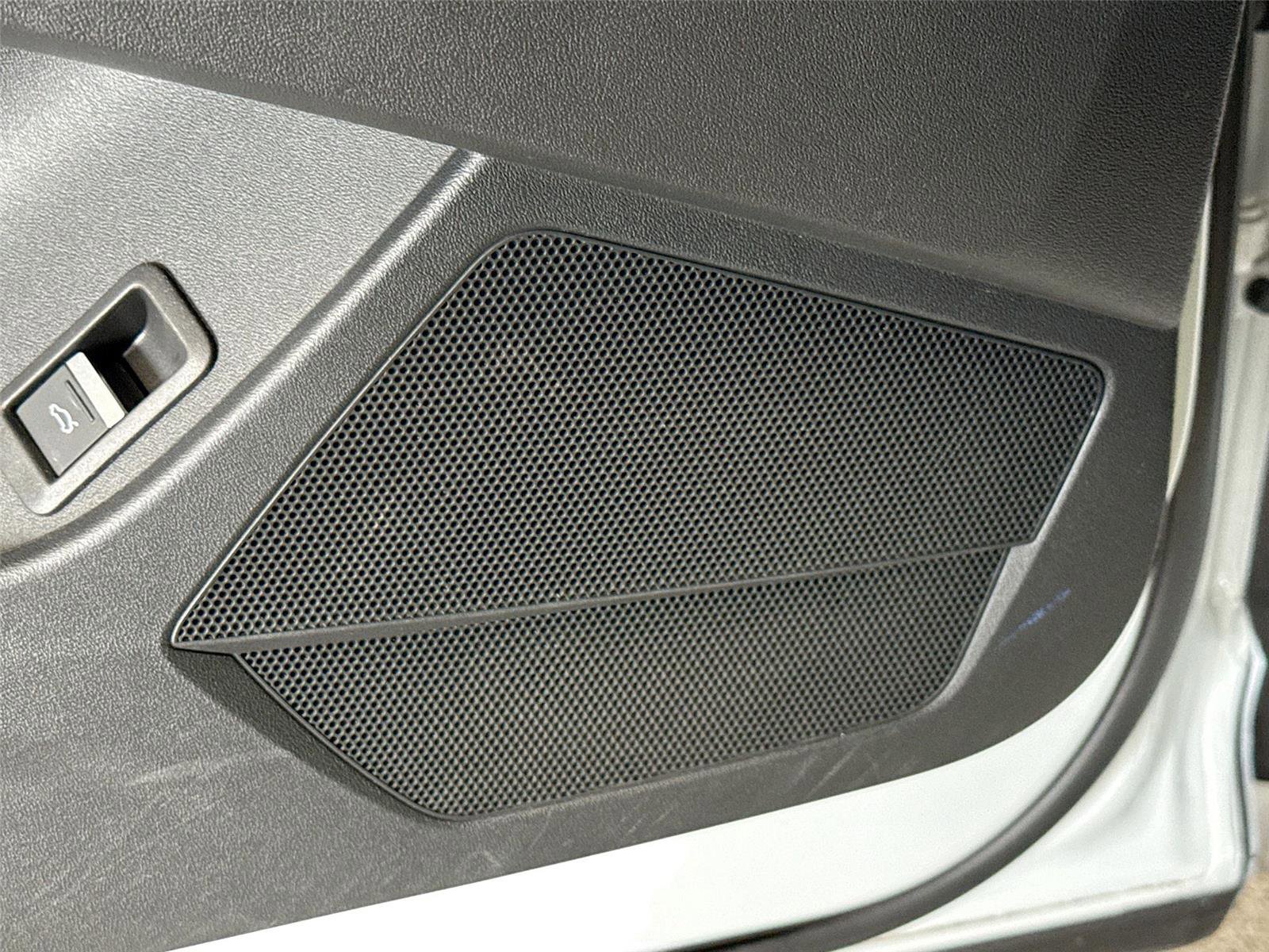 Certified 2023 Audi Q4 e-tron Premium Plus w/ Premium Plus RWD image 19