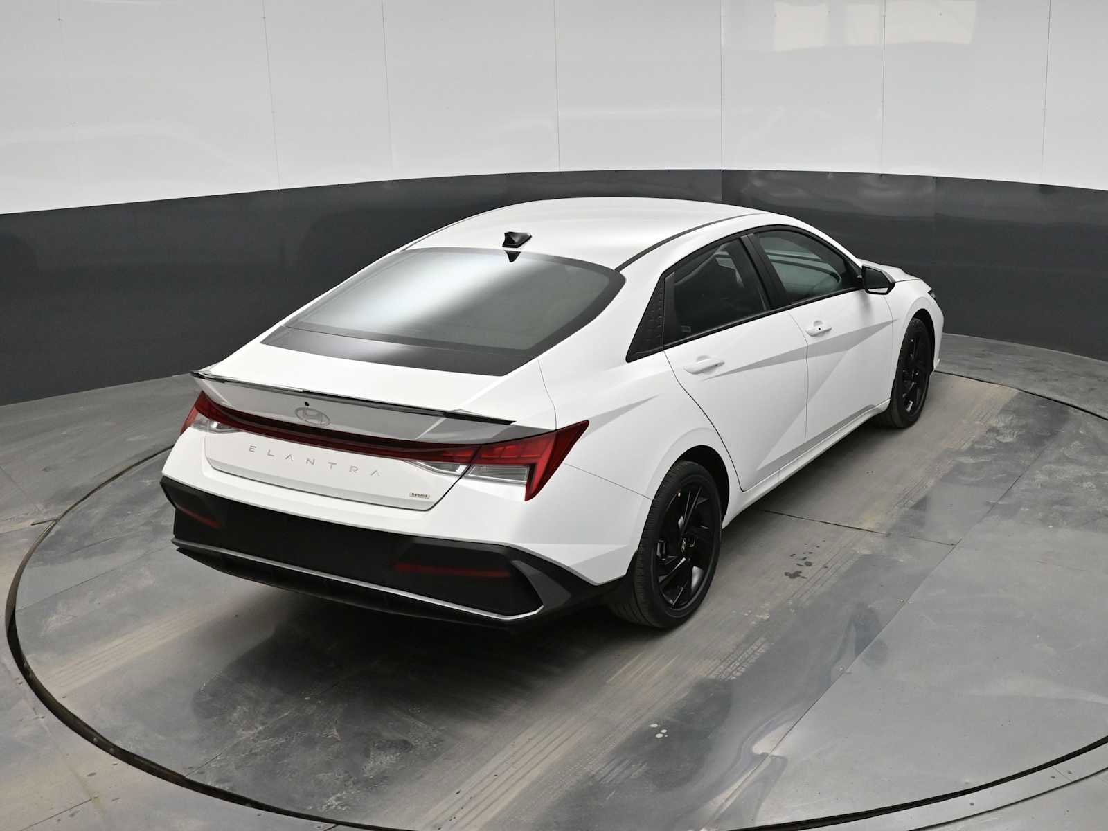 New 2026 Hyundai Elantra Sport image 29