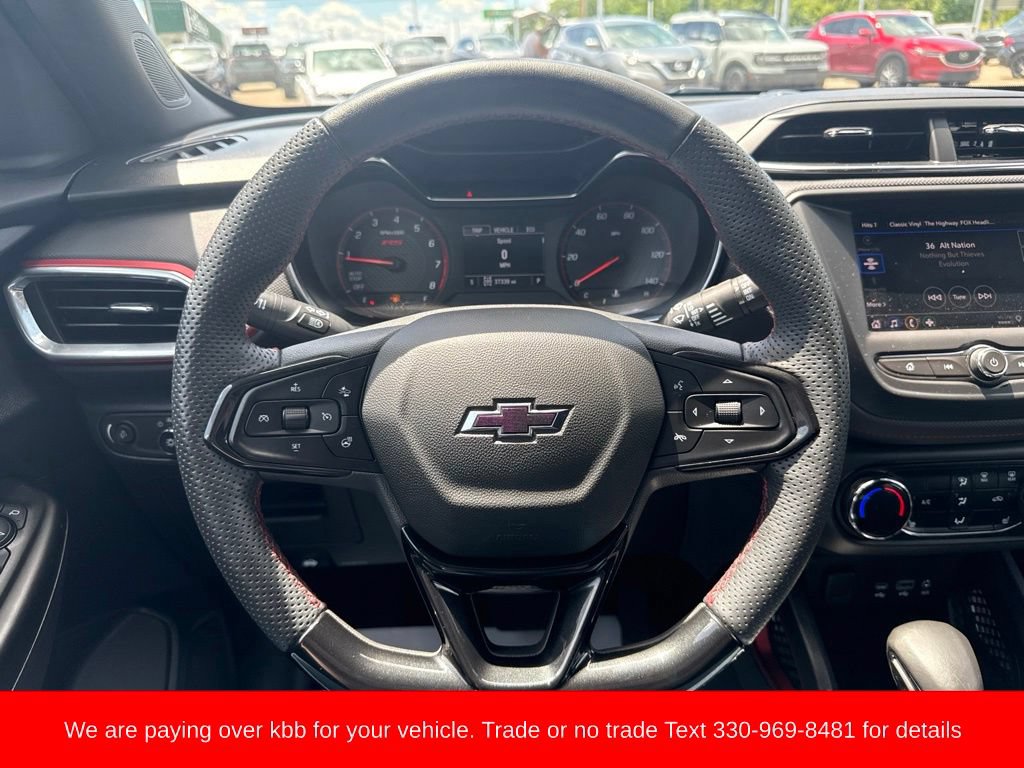 Used 2023 Chevrolet TrailBlazer RS AWD/4WD image 14