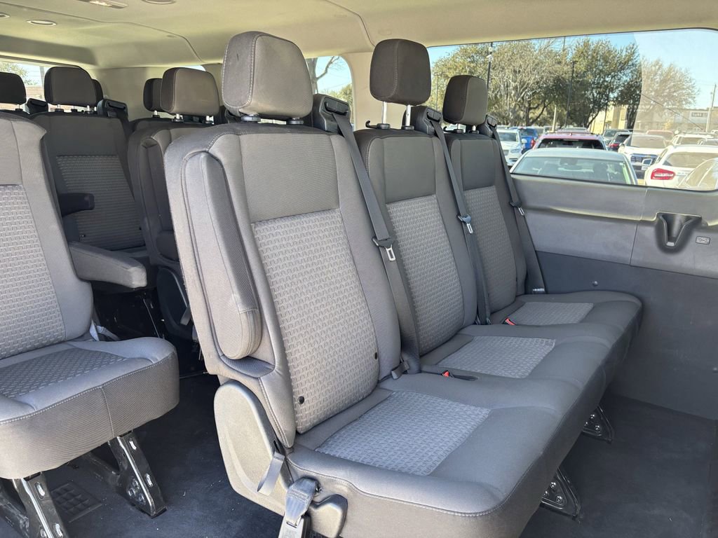 Used 2023 Ford Transit 350 XLT RWD image 26