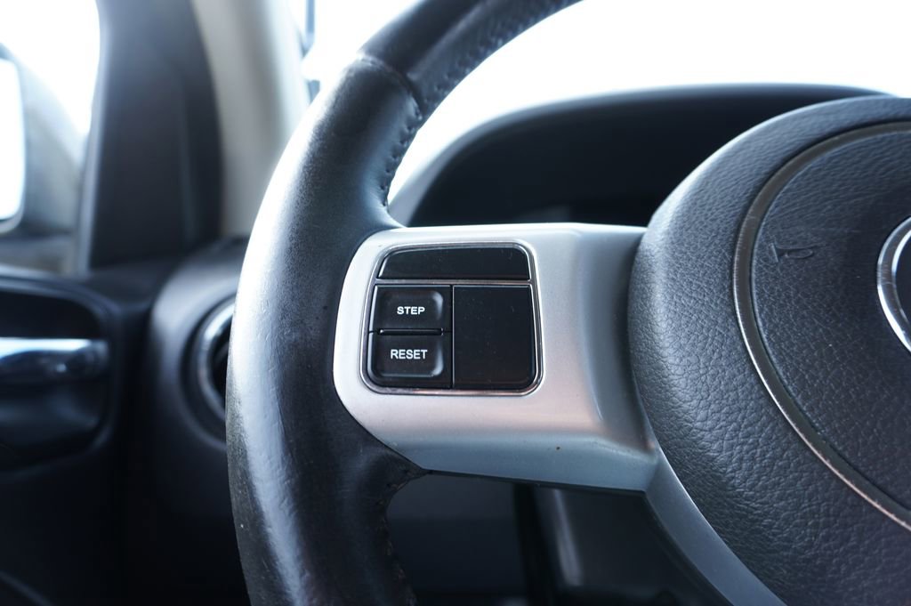 Used 2016 Jeep Compass Latitude image 20