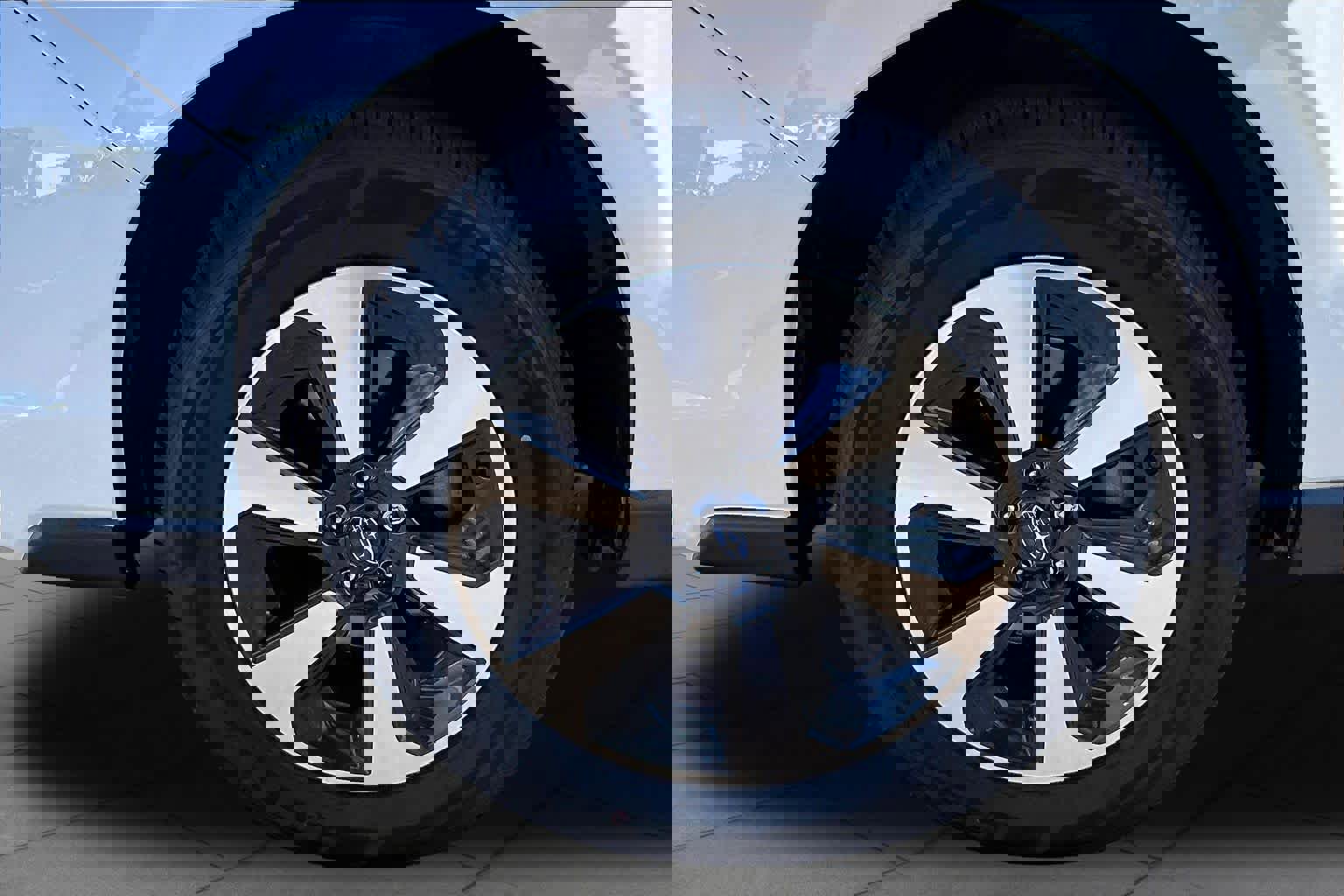 Used 2018 Subaru Forester 2.5i w/ Alloy Wheel Package image 10