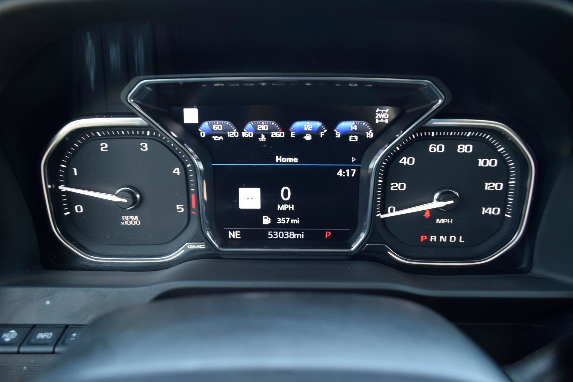 Used 2023 GMC Sierra 2500 AT4 w/ AT4 Premium Plus Package image 12