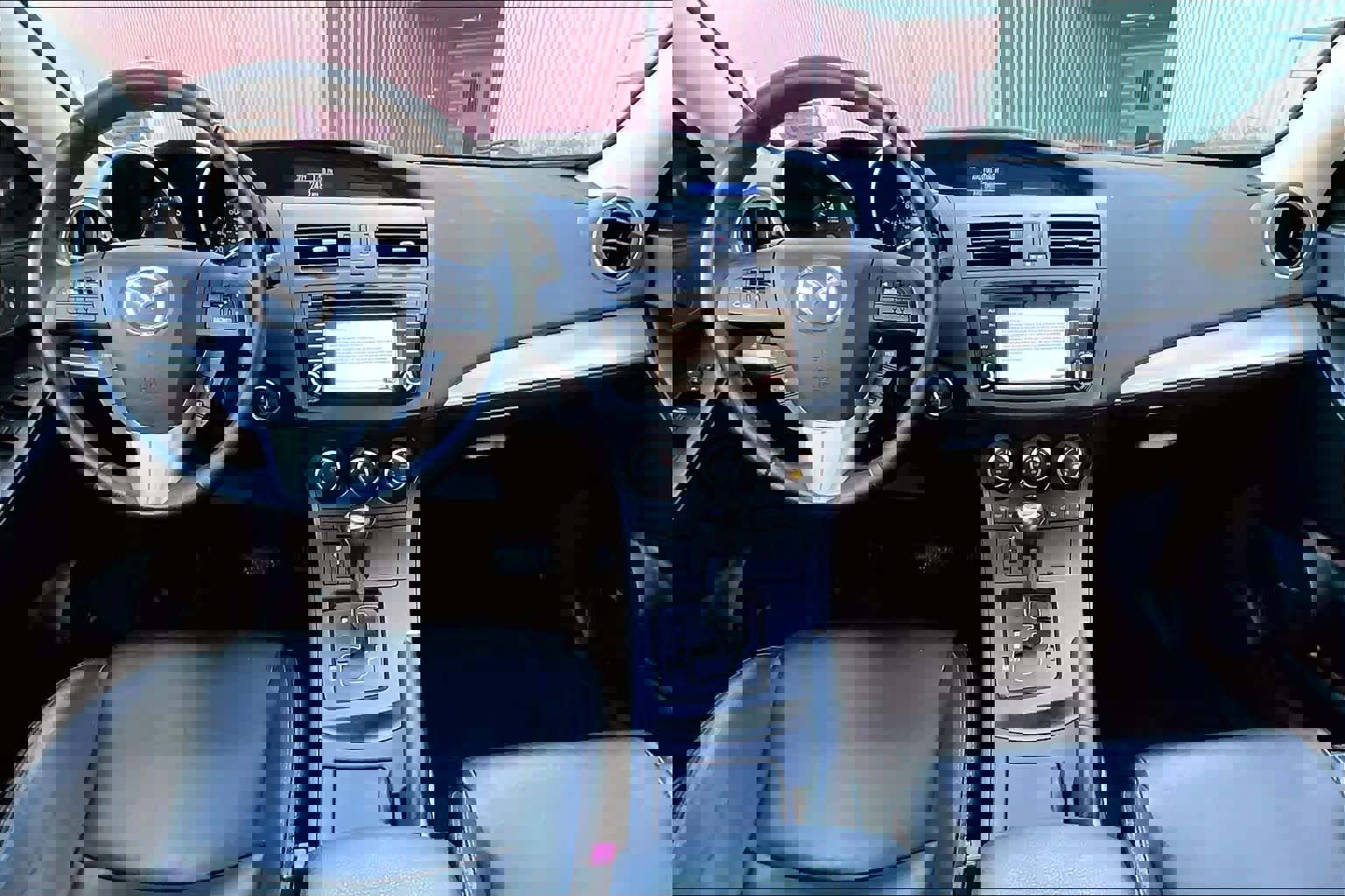 Used 2013 MAZDA MAZDA3 i Grand Touring image 15