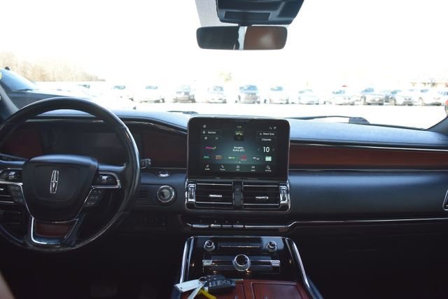 Used 2021 Lincoln Navigator L Reserve image 48