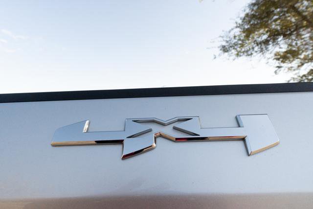 Used 2021 GMC Sierra 1500 SLT w/ SLT Premium Plus Package image 48