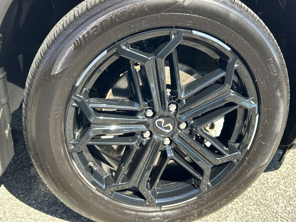 Certified 2026 INFINITI QX60 Sport w/ Dark Cargo Package image 13