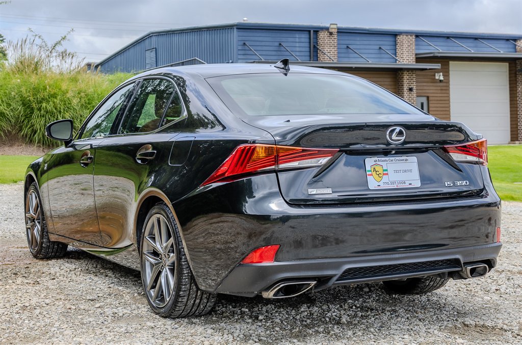 Used 2020 Lexus IS 350 F Sport w/ F Sport Package RWD image 3