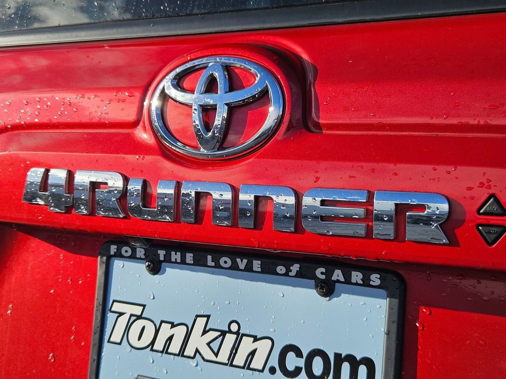 Used 2022 Toyota 4Runner SR5 image 32