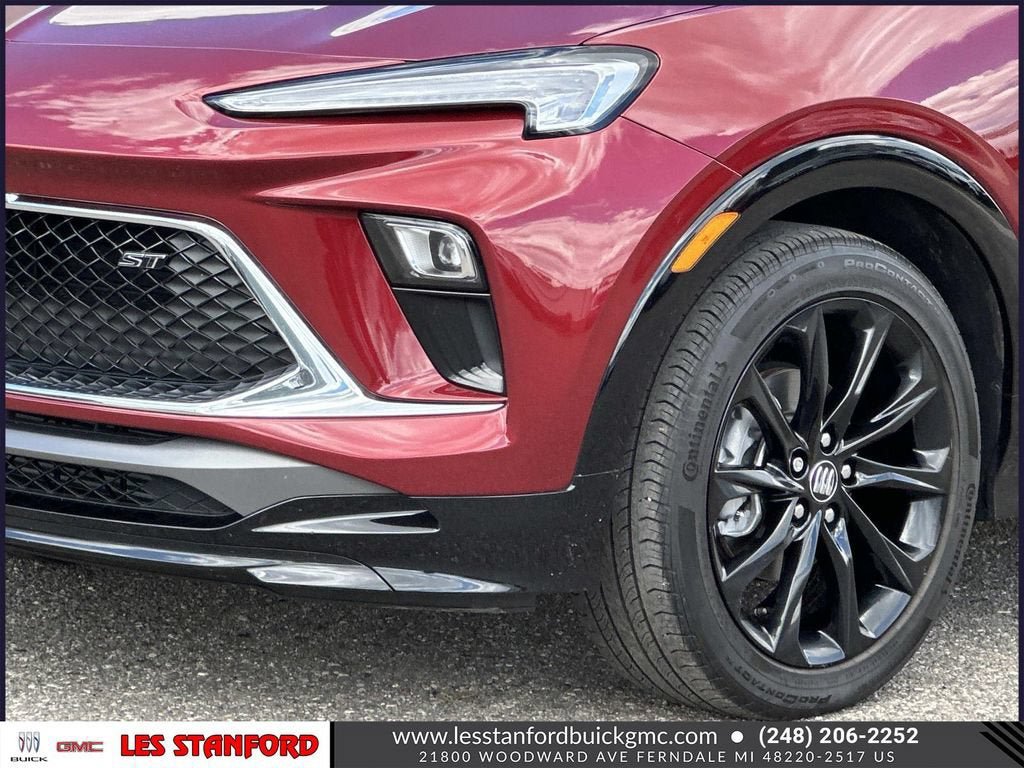 Used 2024 Buick Encore GX Sport Touring w/ Experience Buick Package FWD image 9
