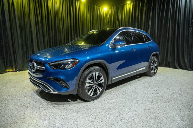 Certified 2025 Mercedes-Benz GLA 250 image 1