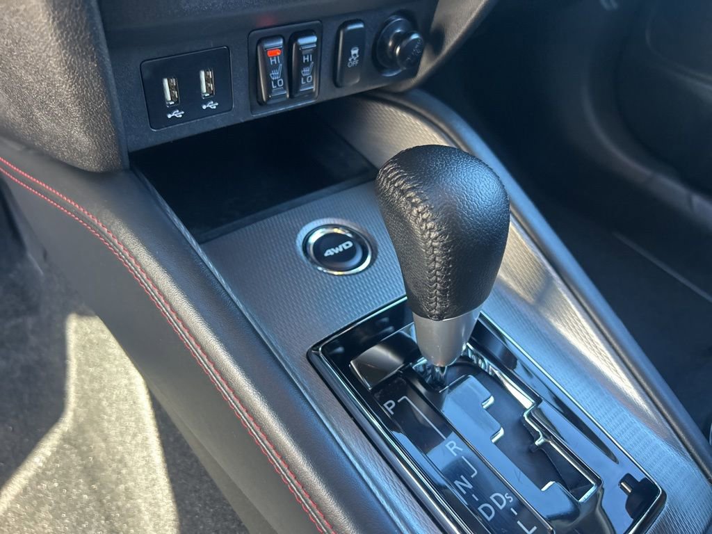Used 2025 Mitsubishi Outlander Sport AWD image 21