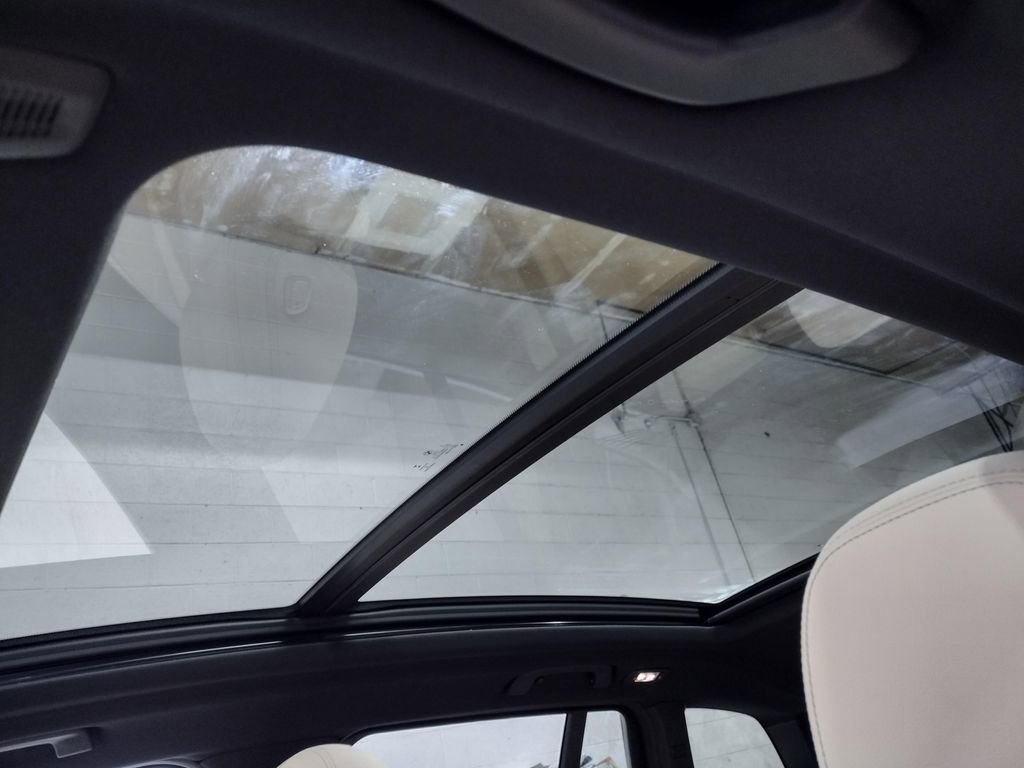 Used 2023 BMW X3 xDrive30i w/ Premium Package image 23