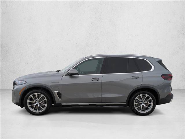 New 2026 BMW X5 xDrive50e w/ Executive Package AWD/4WD image 5