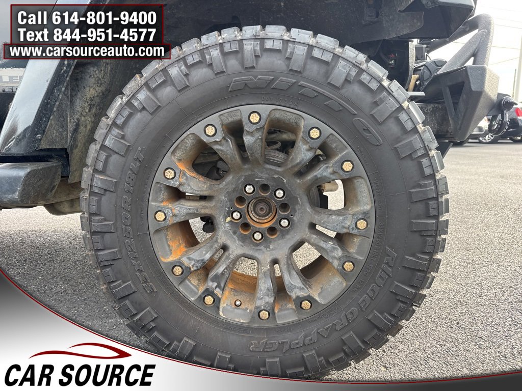 Used 2014 Jeep Wrangler Unlimited Sahara image 34