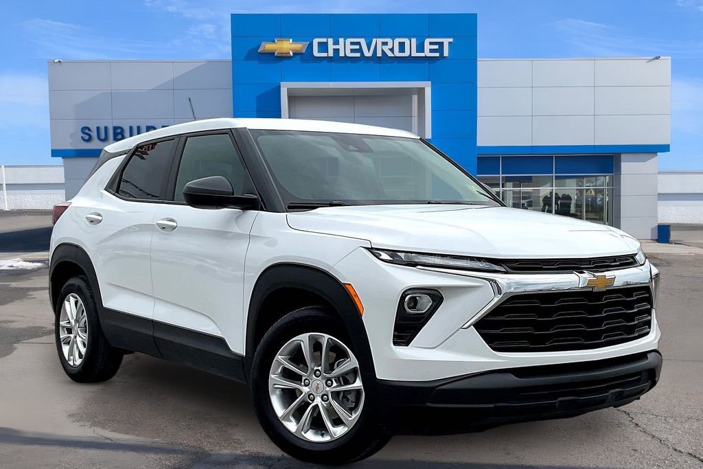 Used 2025 Chevrolet TrailBlazer LS w/ LS Convenience Package image 11