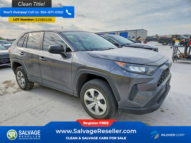 Used 2022 Toyota RAV4 LE FWD image 5