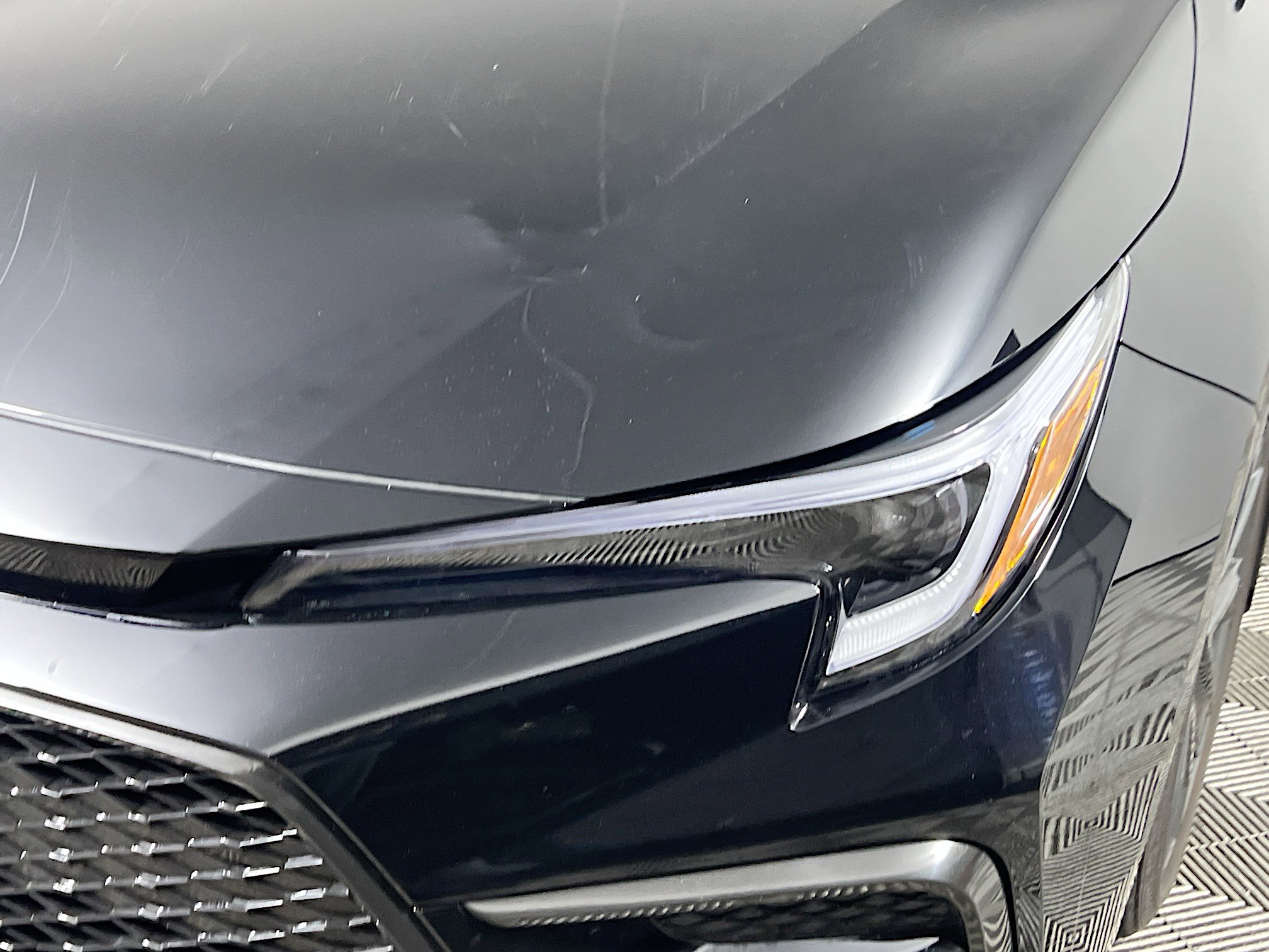 Used 2025 Toyota Corolla SE image 12