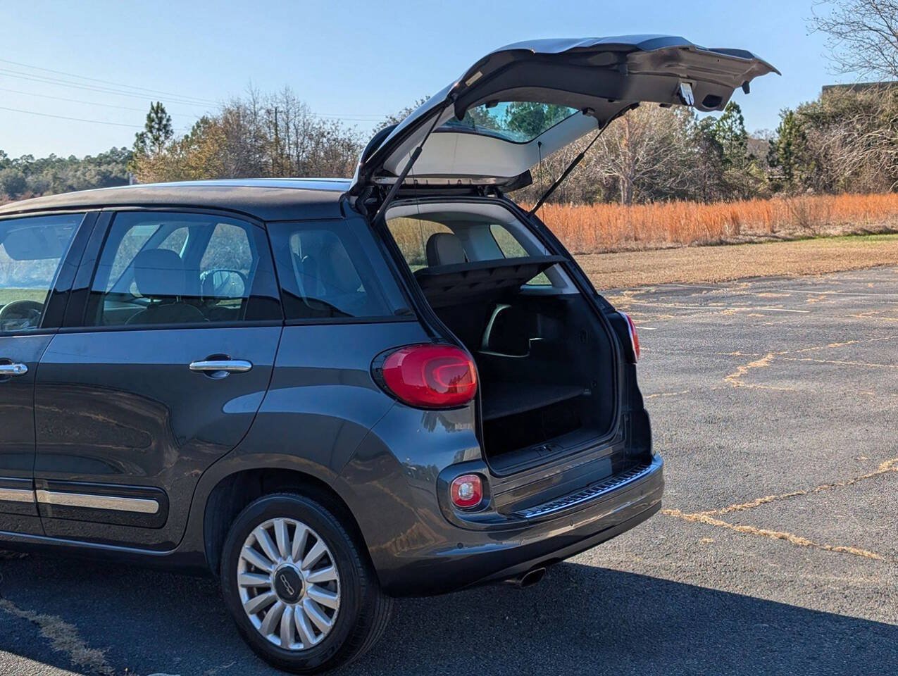 Used 2015 FIAT 500L Lounge FWD image 28
