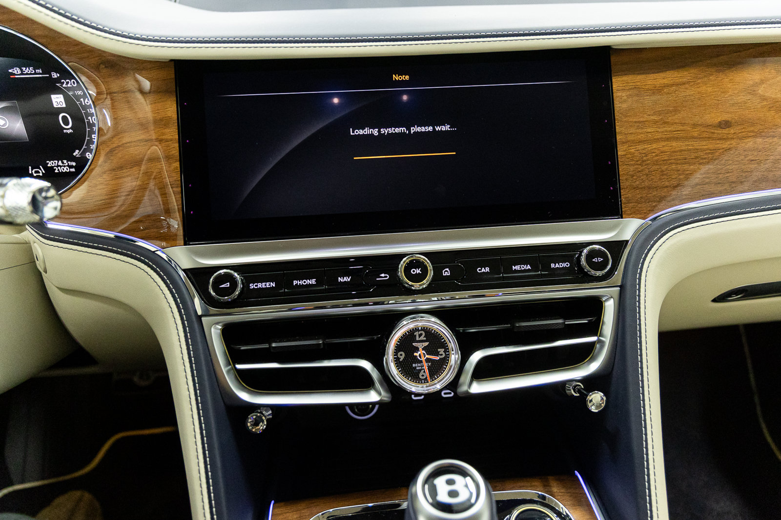 Certified 2026 Bentley Flying Spur V8 AWD/4WD image 30
