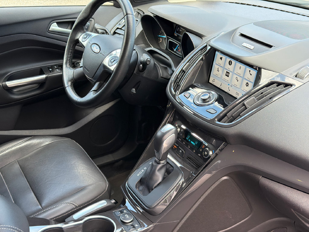 Used 2016 Ford Escape Titanium AWD/4WD image 8