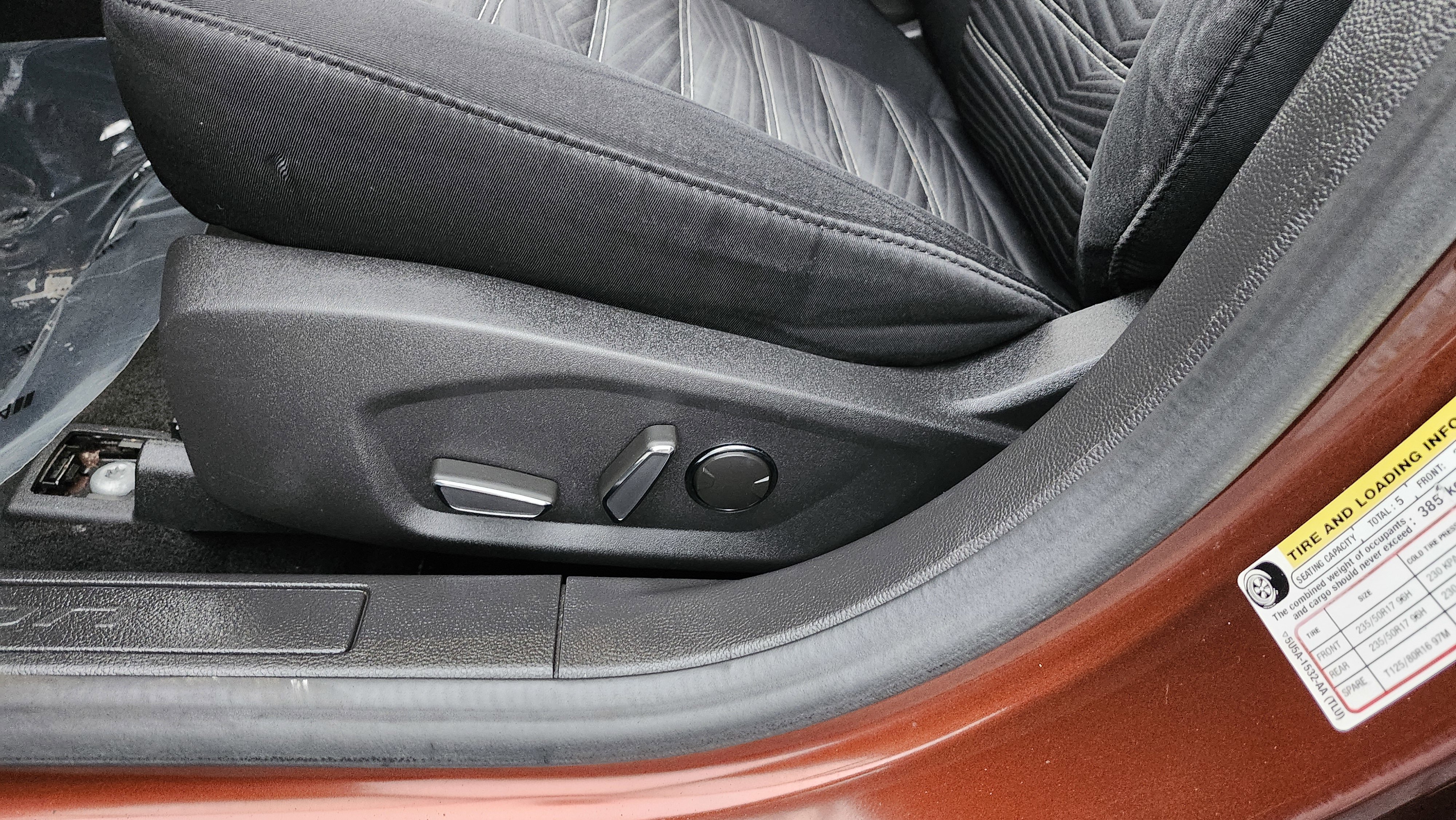 Used 2016 Ford Fusion SE image 23