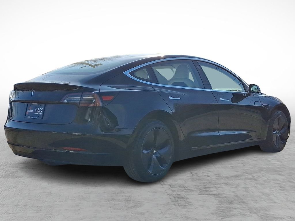 Used 2018 Tesla Model 3 Mid Range image 4