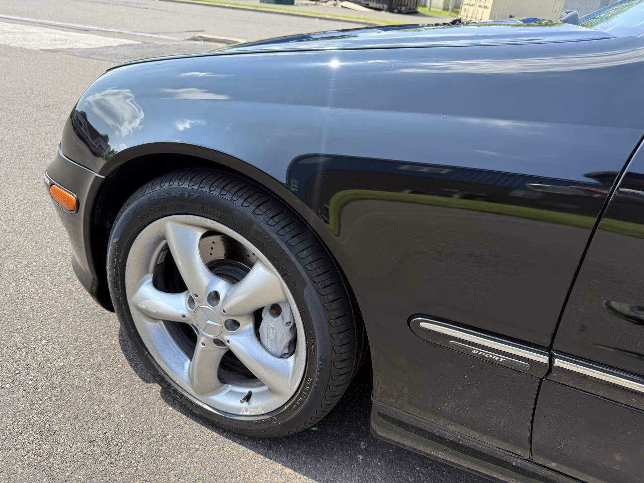 Used 2006 Mercedes-Benz C 230 Sedan w/ Sunroof Pkg image 20