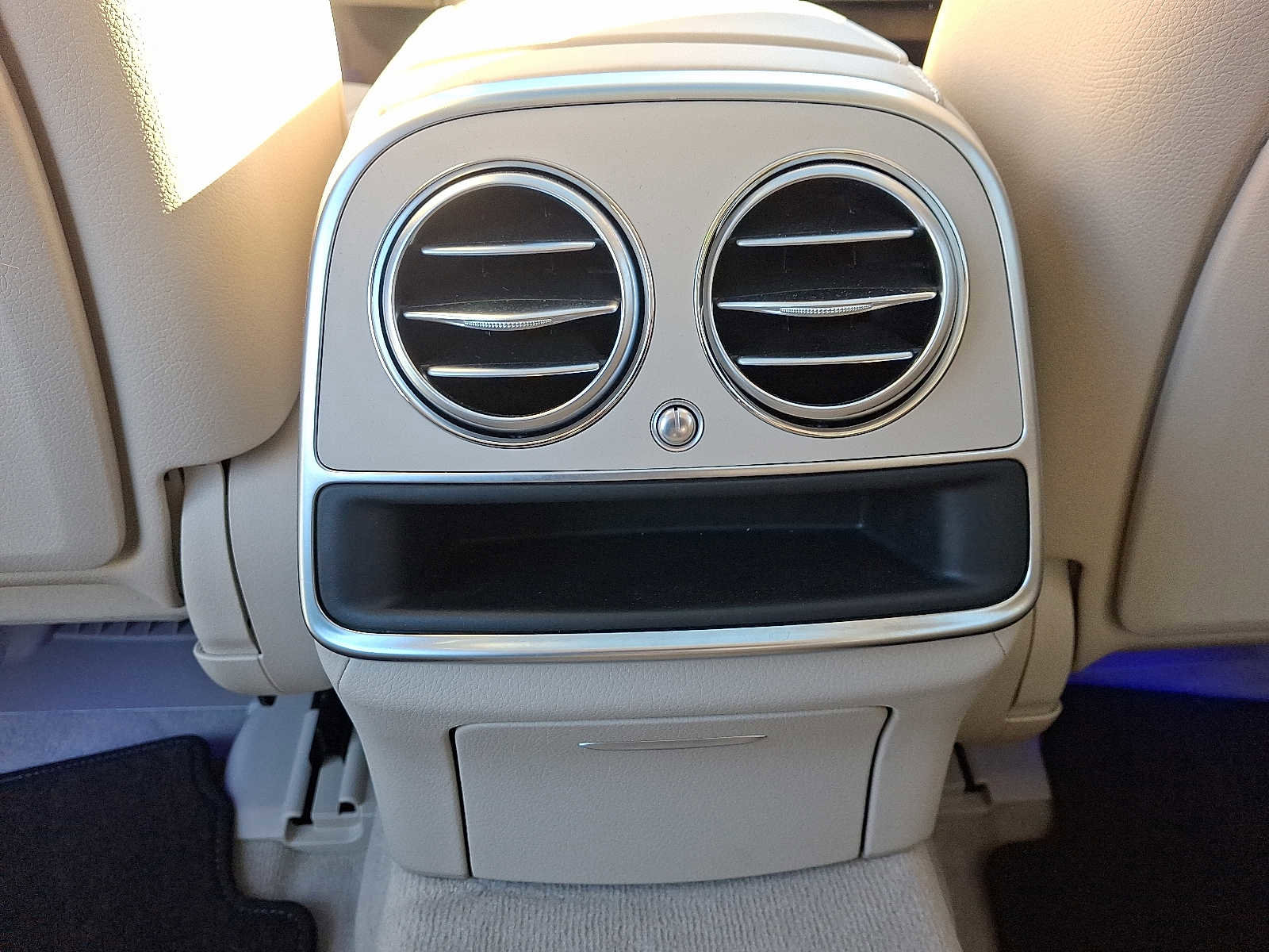 Used 2019 Mercedes-Benz S 560 4MATIC Sedan image 11