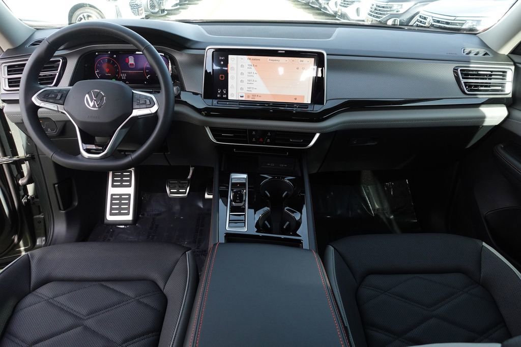 New 2026 Volkswagen Atlas Peak Edition image 30