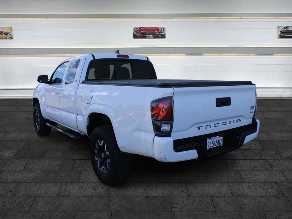Used 2021 Toyota Tacoma SR w/ SR Convenience Package image 5