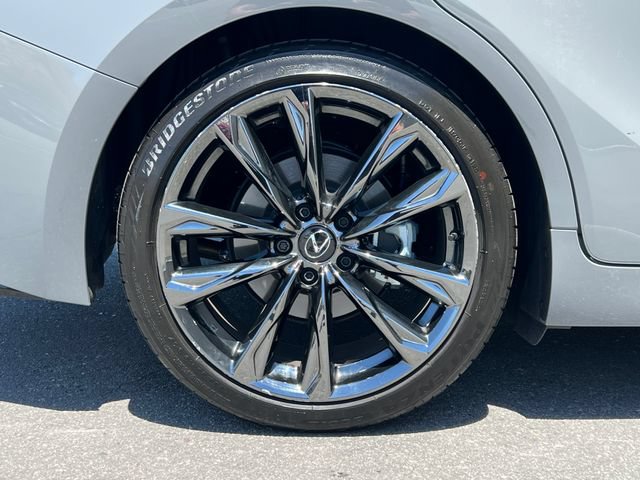 Used 2025 Lexus IS 350 F Sport w/ Navigation Package RWD image 13