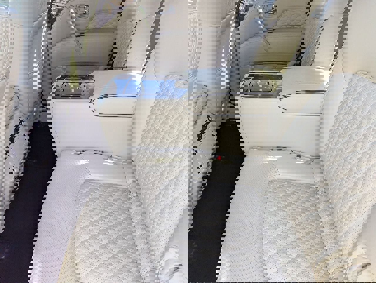 Certified 2024 INFINITI QX80 Sensory image 17