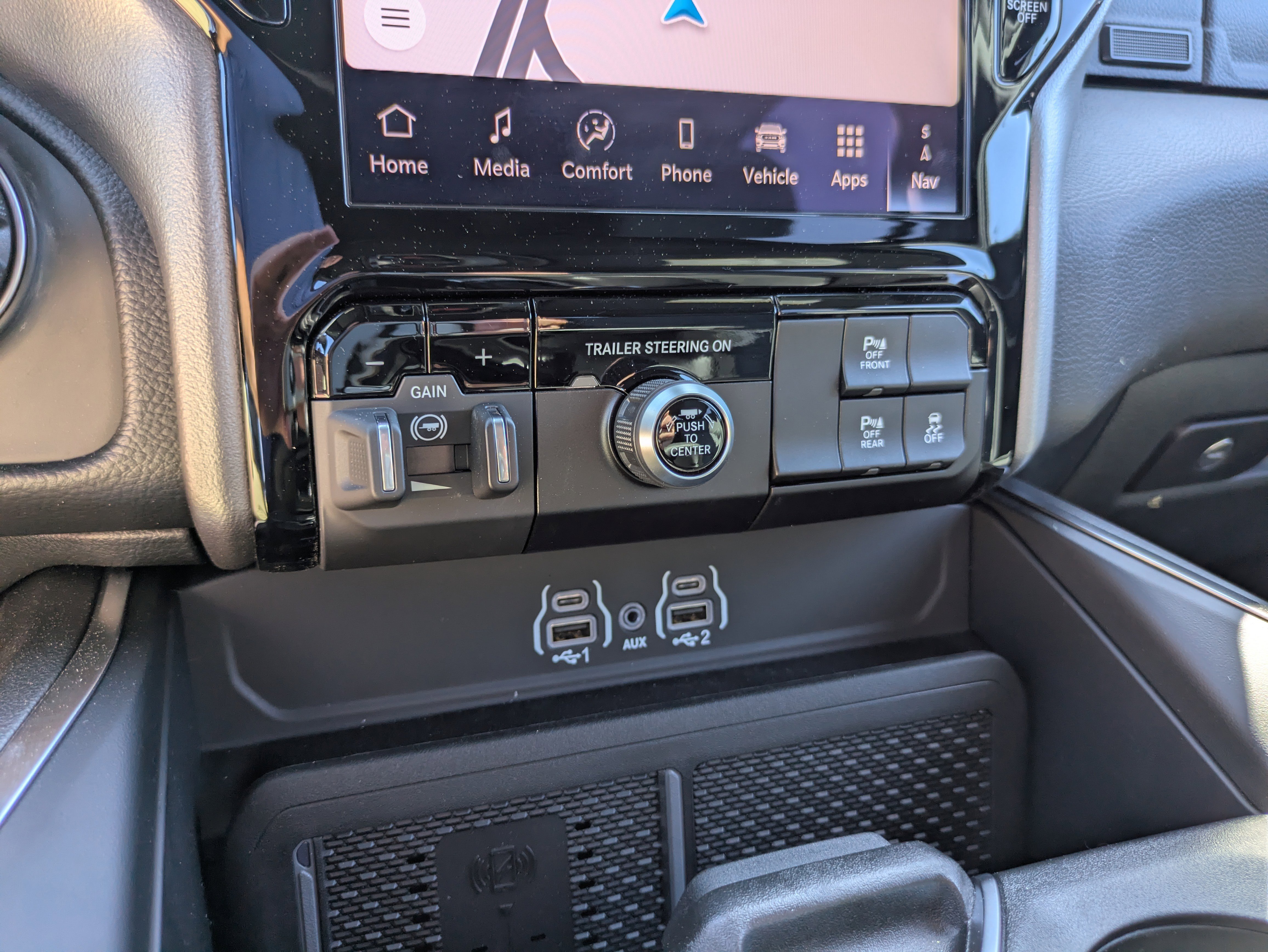 New 2026 RAM 1500 Big Horn AWD/4WD image 18